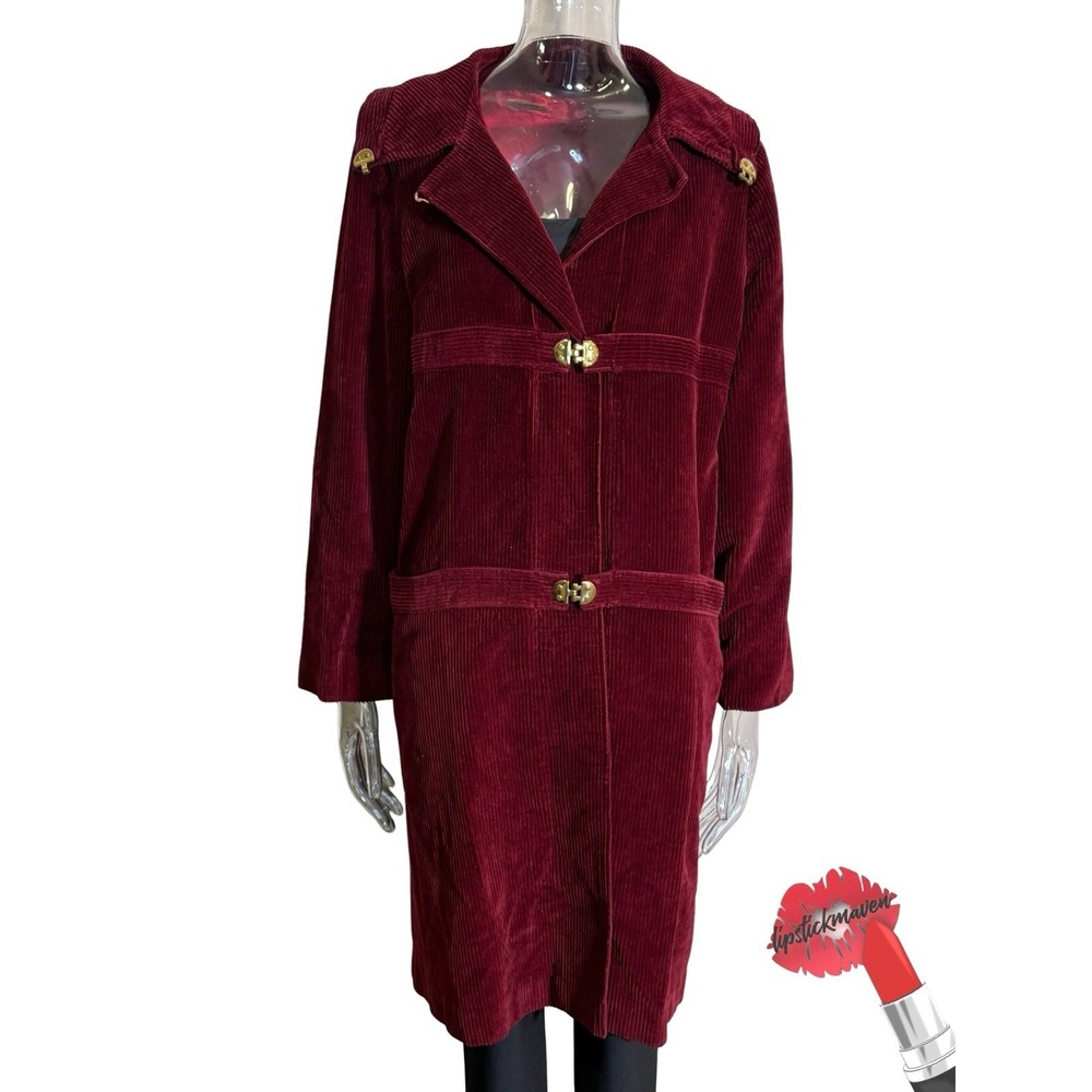 Vintage Weatherbee Coat Womens No Size Tag Burgundy Corduroy Gold Fasteners 70s